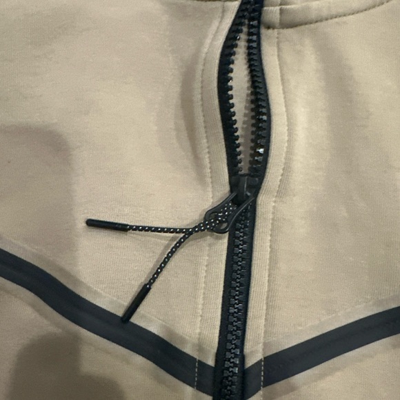 Nike Sportswear Tech Fleece Windrunner - Picture 8 of 12